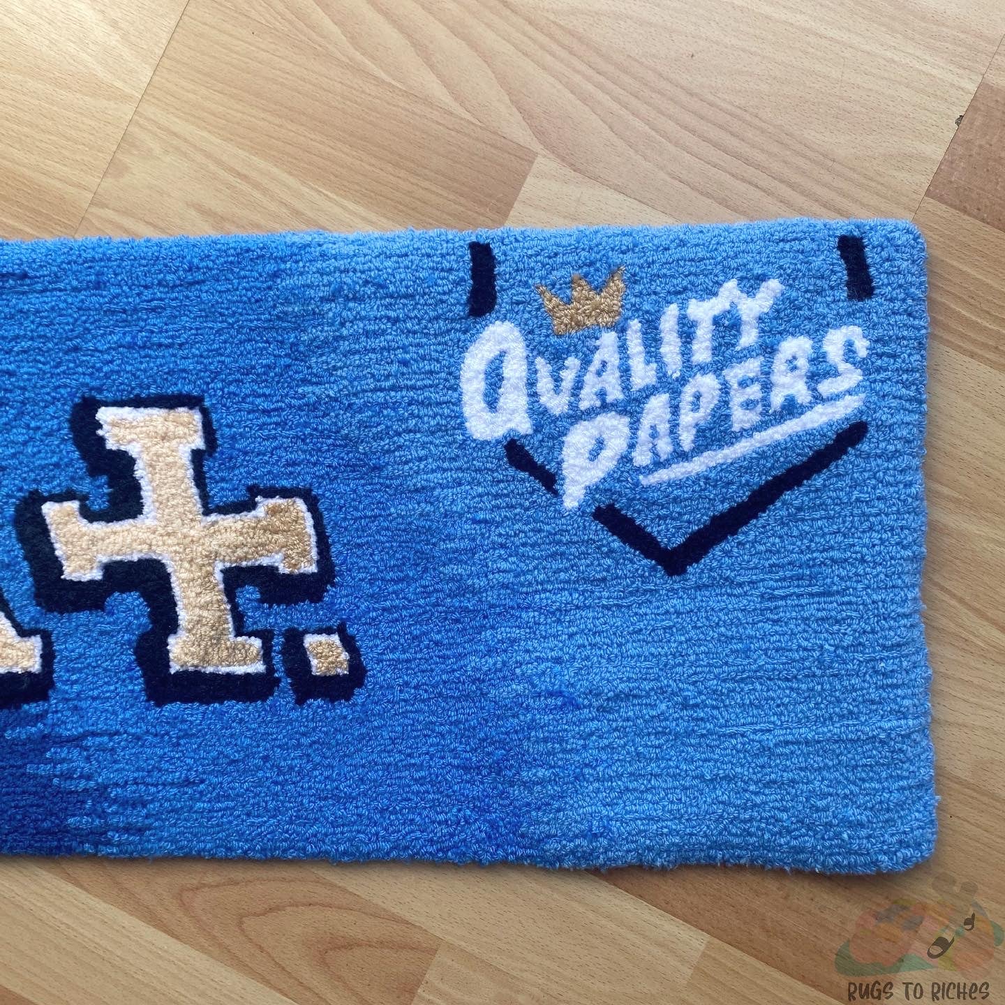 ‘RIZLA BLUE’ HANDTUFTED RUG