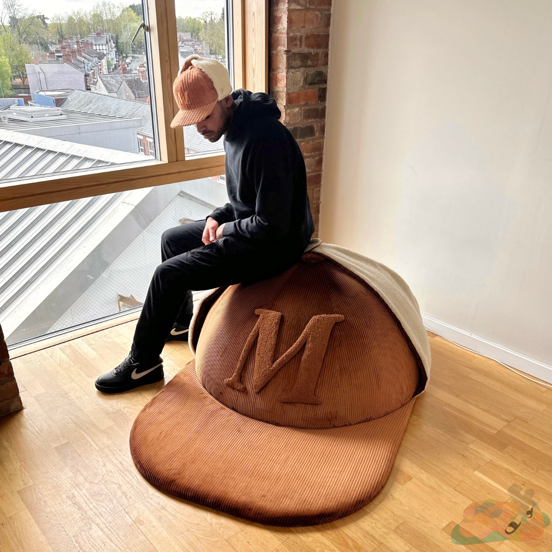 MAINS CORDUROY FITTED CAP SEAT’