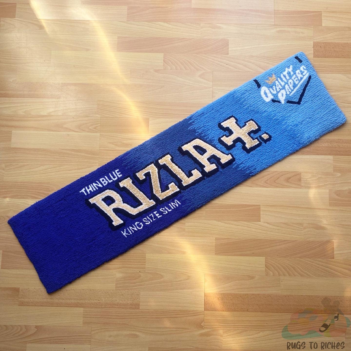 ‘RIZLA BLUE’ HANDTUFTED RUG