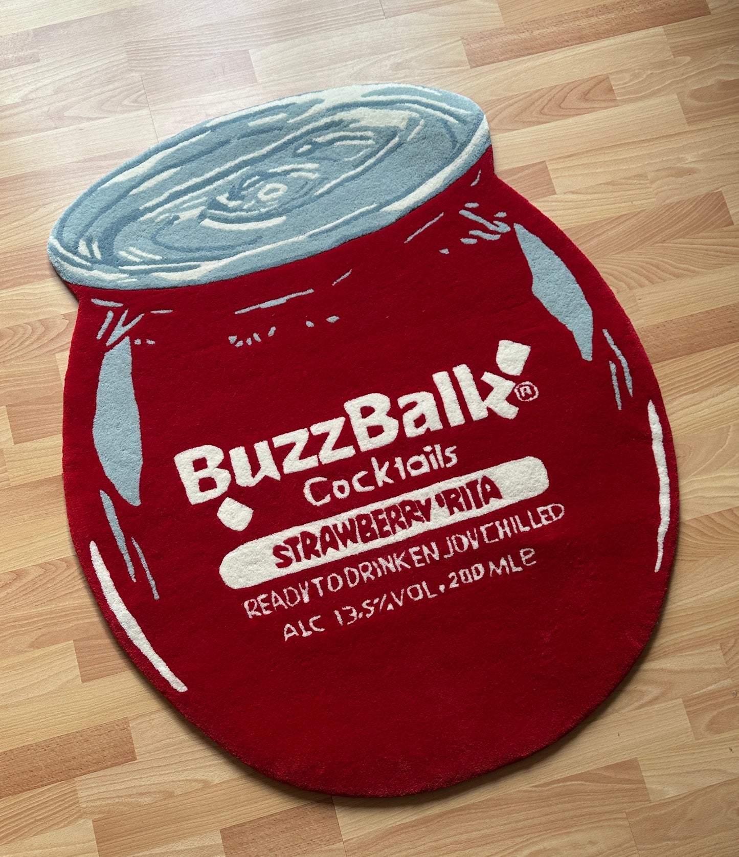‘BUZZBALL STRAWBERRY’ HANDTUFTED RUG