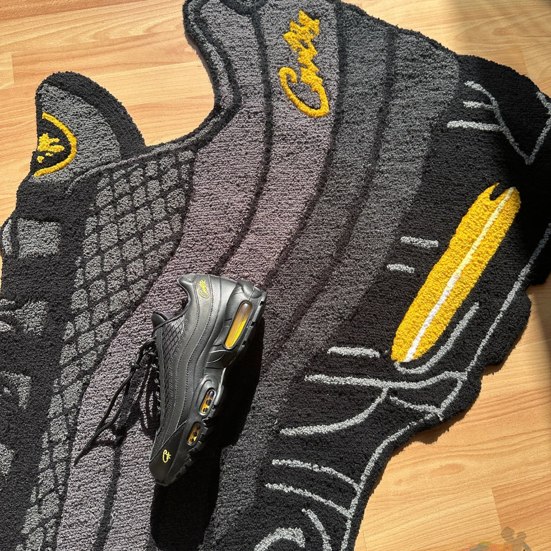 ‘CORTEIZ HONEY BLACK AIR MAX 95’ HANDTUFTED RUG