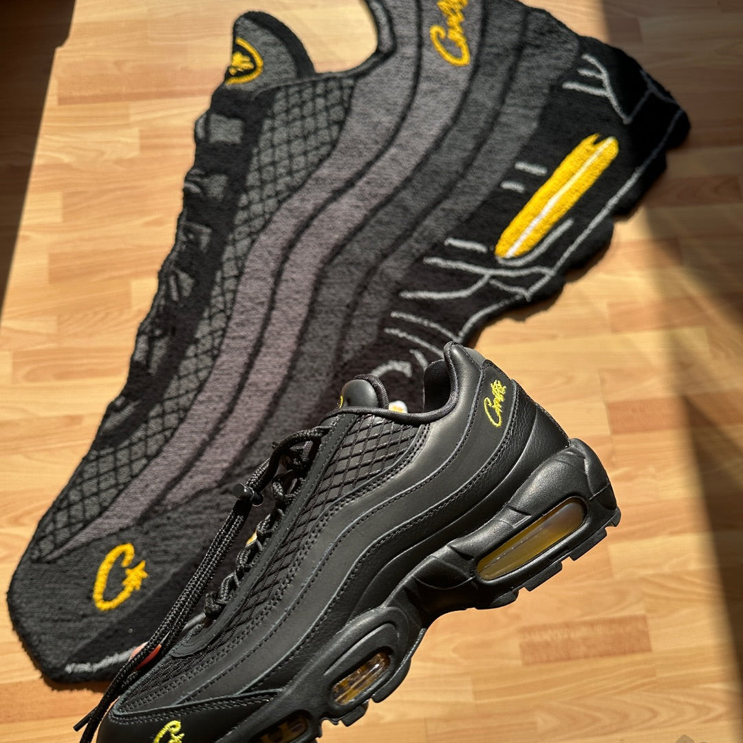 ‘CORTEIZ HONEY BLACK AIR MAX 95’ HANDTUFTED RUG