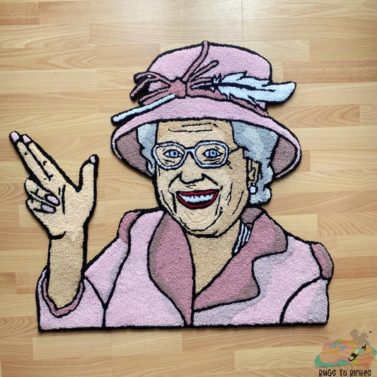 ‘QUEEN JUBILEE’ HANDTUFTED RUG