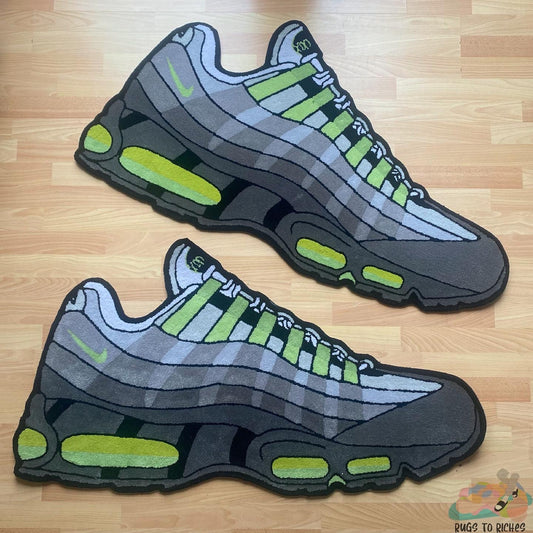 ‘AIRMAX 95’ HANDTUFTED RUG