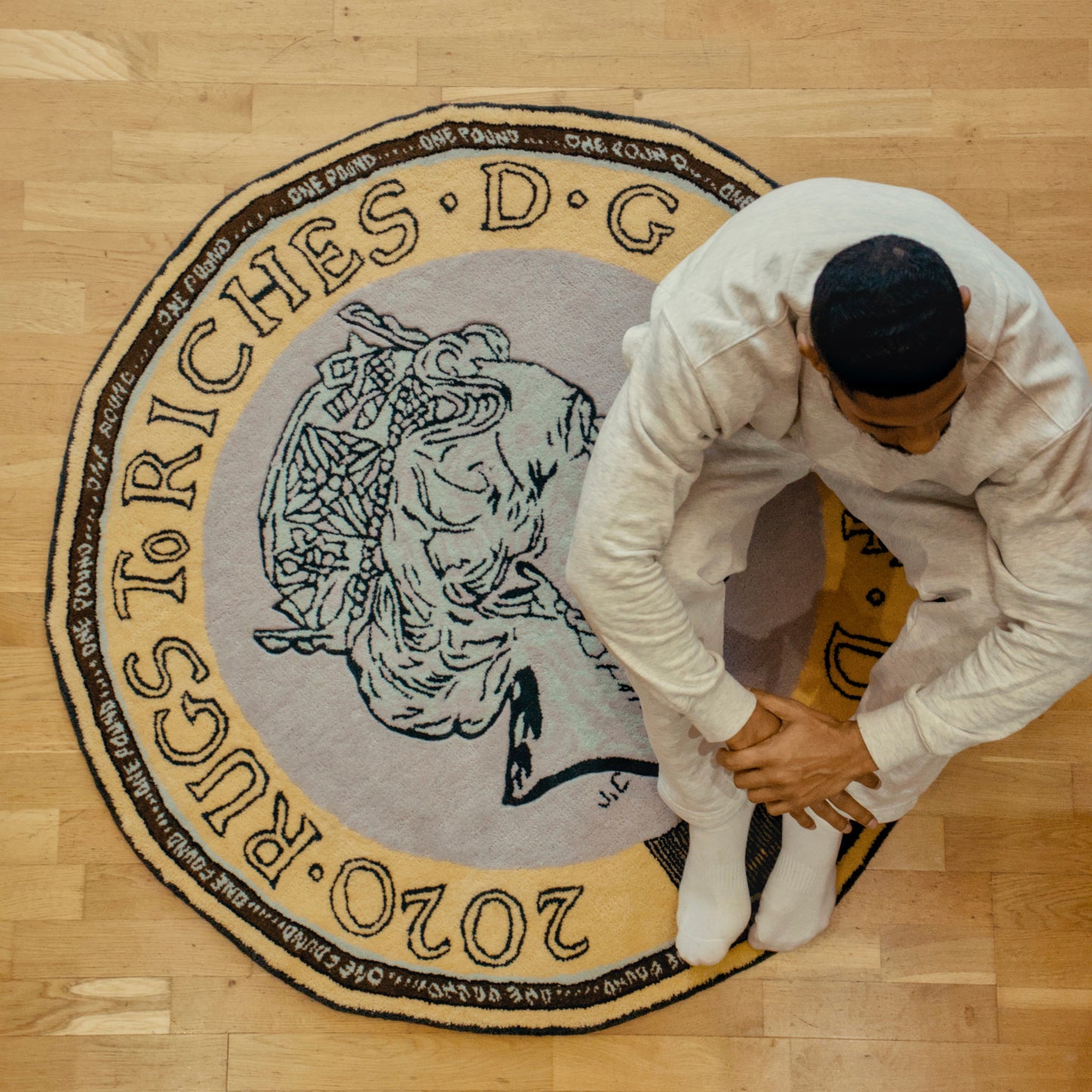 '5 YEAR ANNIVERSARY' HANDMADE RUG