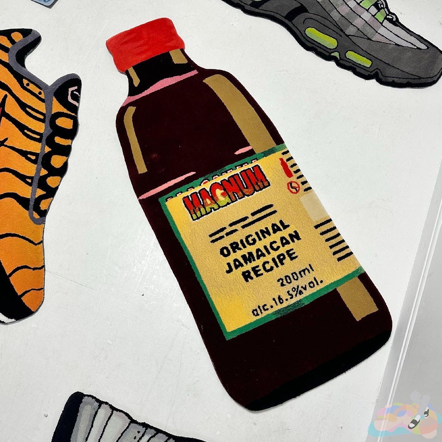 ‘MAGNUM BOTTLE’ HANDTUFTED RUG